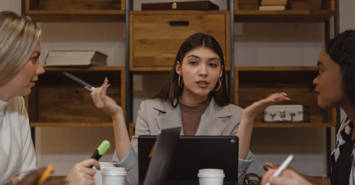 疯狂原始人2：工商注册代理咨询